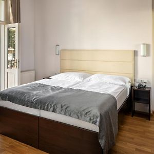 Hotel Trevi